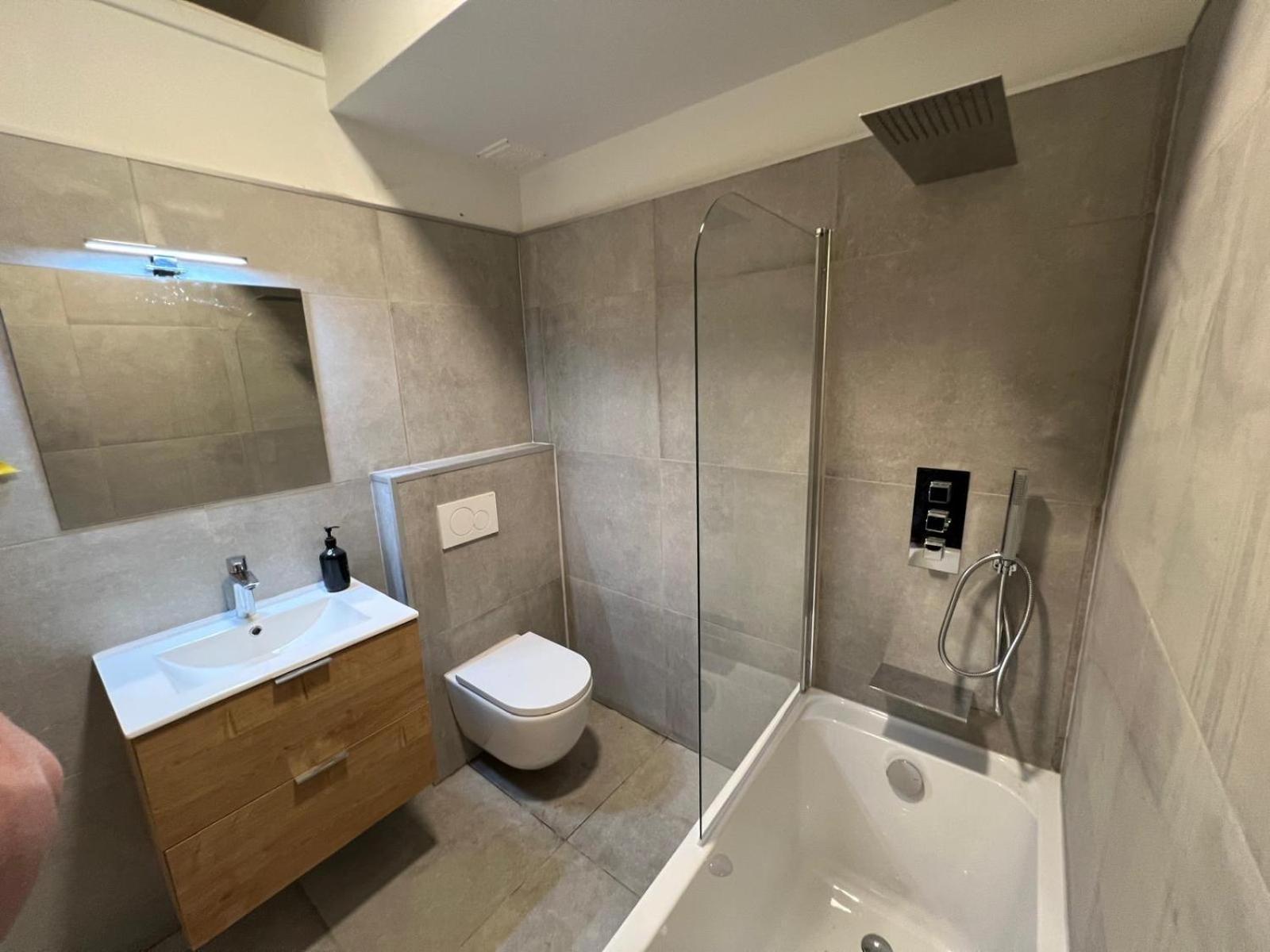 Lovely 2 Bedroom Appartment Near Knokke-Strand Beach Bar Exteriör bild